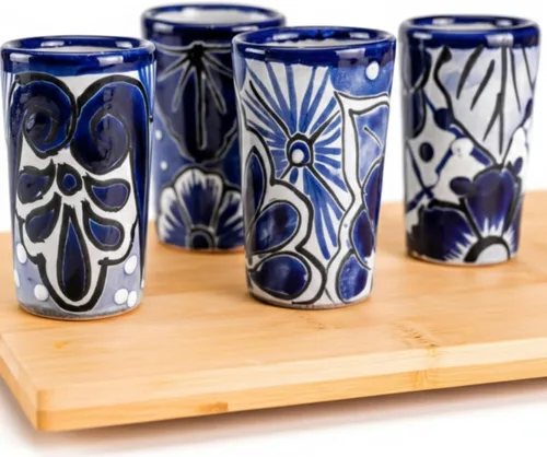 Vista 41 de Juego de 4 vasos de chupito Talavera auténticos mexicanos para tequila - Pintados a mano - 2 Oz (Corazón Azul)