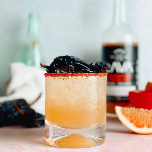 Vista 7 de LAVA Mezcla de margarita delgada prémium y paloma delgada de LAVA Craft Cocktail Co., baja en calorías, mucho sabor y listo para usar, botellas