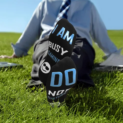 Vista 4 de Do Not Disturb I'M Gaming Socks, Teen Boys Gift Teenage Stocking Stuffers Gamer Sock for Men, Father, Dad, Grandson