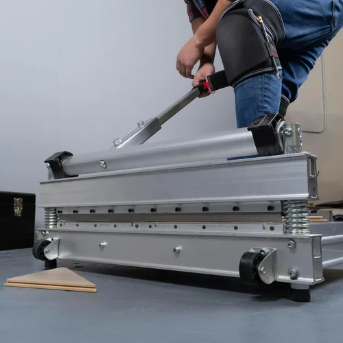 Vista 5 de ROBERTS 10-95 Cortador multipiso para laminado, madera de ingeniería, baldosas de alfombra y pisos de vinilo, 25 pulgadas