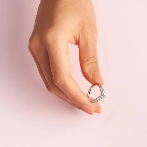 Vista 4 de Pandora Anillo de espoleta de princesa apto para una princesa moderna Anillo de tiara para mujer Anillo de capas o apilable Regalo para ella