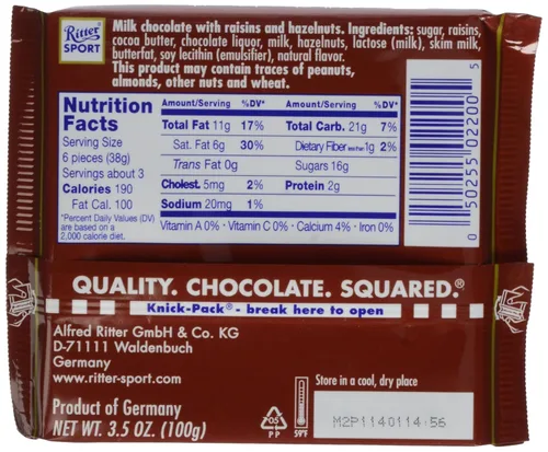 Vista 3 de Ritter Sport, Barra de chocolate con pasas y avellanas, 3.5 oz