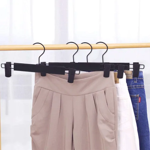 Vista 4 de Perchas para faldas, perchas para pantalones con clips, ganchos giratorios de 360° que ahorran espacio para pantalones, faldas, ropa, jeans