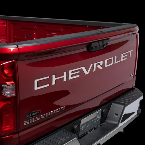 Vista 8 de Putco Kit de letras para puerta trasera Chevrolet – Platino negro – Letras estampadas – Compatible con Chevy Silverado 2019-2025