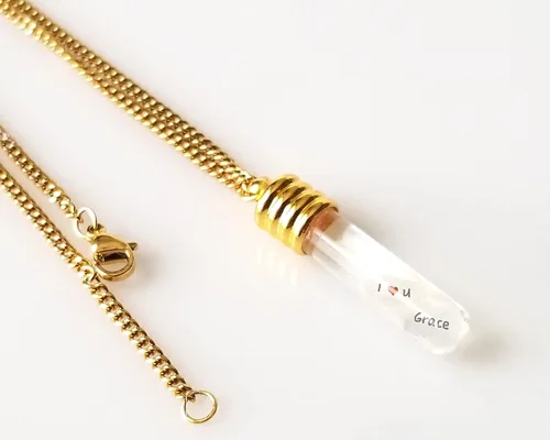 Vista 3 de Customized personalized name on a grain of rice- Necklace, keychain or both with a 2mm stainless steel figaro chain