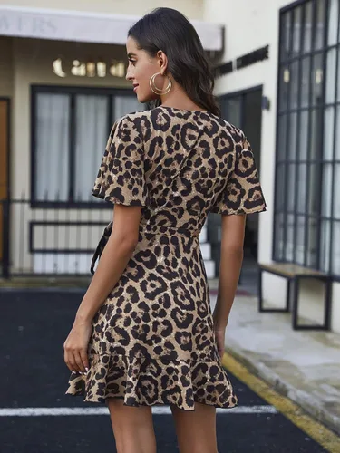 Vista 2 de SOLY HUX Vestido de manga corta con estampado de leopardo y cuello en V para mujer Marrón XL