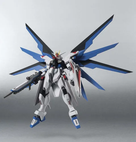 Vista 6 de TAMASHII NATIONS Bandai Robot Spirits Freedom Gundam Seed Figura de acción