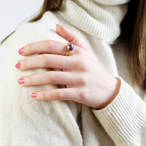 Vista 27 de Oval Birthstone Ring Bezel Set in Vermeil Gold, Sterling Silver, or Rose Gold, Stacking Birthstone Ring [rOMB]
