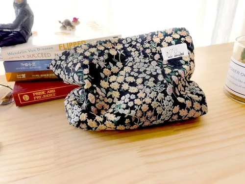 Vista 8 de HAPPYHEIDI - Bolsa de maquillaje grande para viajes, bolsa para cosméticos