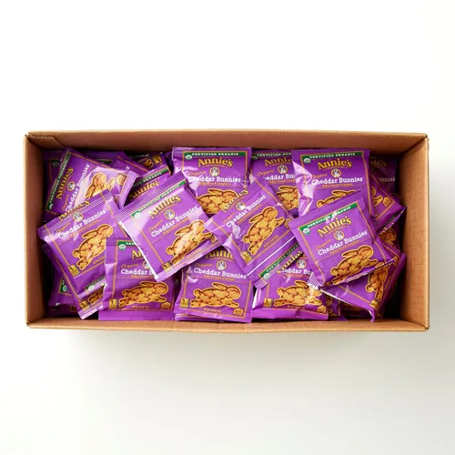 Vista 14 de Annie's Bocadillo orgánico Bunny Grahams, Cheddar, 0.75 onzas, 100