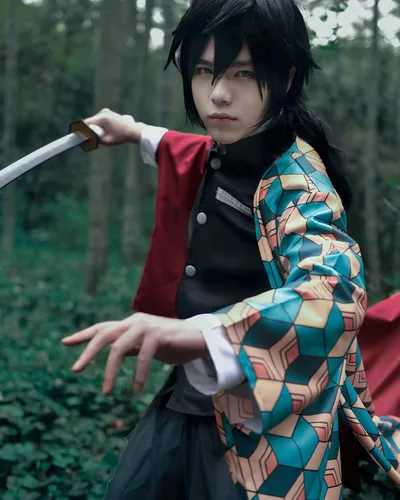 Vista 2 de Nuoqi Zentisu Tanjiro Cosplay - Disfraz de Giyuu Tomioka para adultos, disfraz de anime Shinobu para Halloween