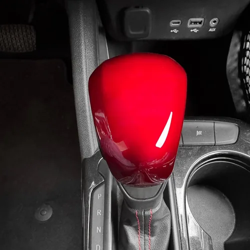 Vista 5 de YOUTOOCAR Cubierta para pomo de palanca de cambios Compatible con accesorios Chevy Trax 2024-2025 (Rojo)