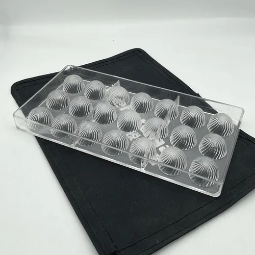 Vista 2 de Molde de policarbonato para bombas de chocolate, 21 tazas, forma de bala en espiral, molde para inyección, molde de inyección de plástico sólido