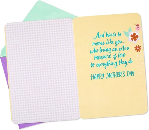Vista 2 de Hallmark - Tarjeta para el día de la madre para mamá, hermana, tía, madrastra (Medida del amor)