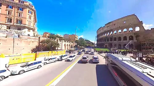 Vista 2 de VR Rome Bus Tour - Italy Instant Access
