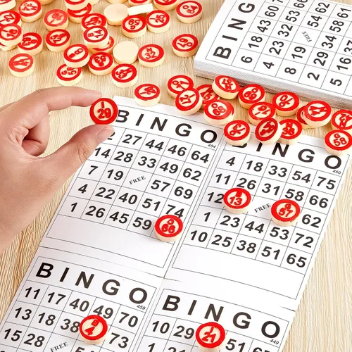 Vista 3 de Lewtemi El juego de mesa de bingo de madera vintage incluye 40 tarjetas clásicas de números de bingo y 75 ajedrez para fiestas familiares grandes