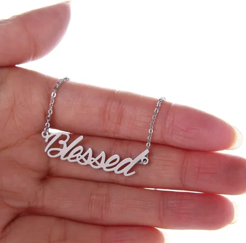 Vista 4 de HUAN XUN - Collar con nombre personalizado en plata dorada
