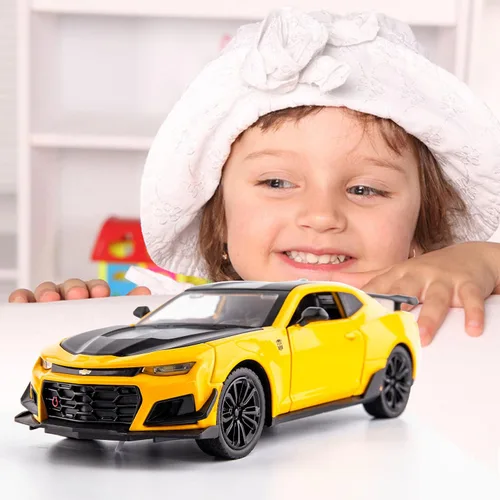 Vista 7 de BDTCTK 1/24 Camaro Bumblebee Modelo de Coche de Juguete, Aleación de Zinc Fundido a Presión, Coche de Juguete con Sonido y Luz para Niños, Niños