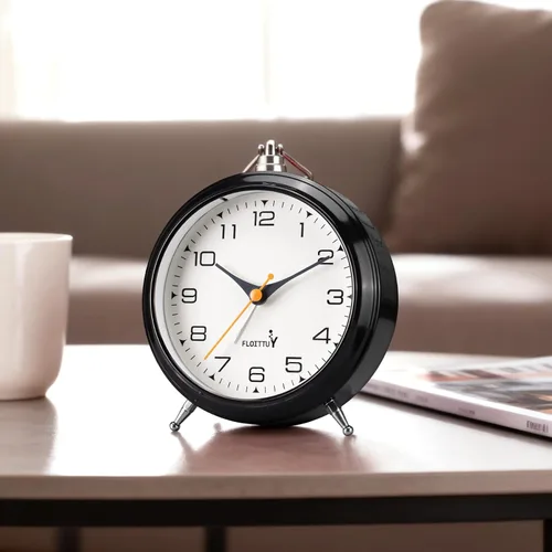Vista 4 de FLOITTUY Reloj despertador de metal analógico retro antiguo de 4.5 pulgadas, funciona con pilas, reloj de noche silencioso, reloj vintage colgante