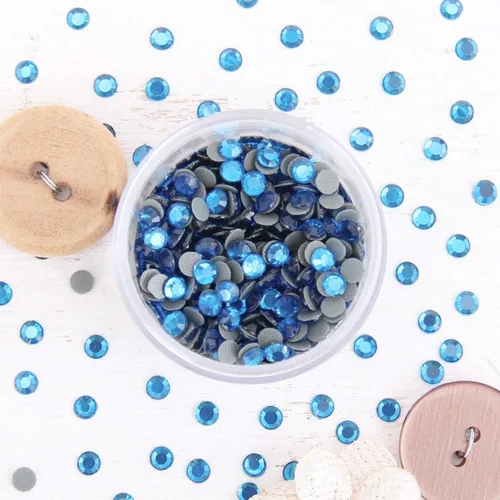 Vista 53 de Estrás para aplicar con calor - 6SS, 10SS, 16SS, 20SS, 30SS - 32 colores Iron-on hotfix rhinestones - add brilliant sparkle to apparel, denim