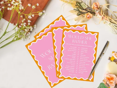 Vista 3 de Borde ondulado rosa con texto en inglés «Would She Rather» para 30 invitados con tarjetas de juego, juego de despedida de soltera con borde