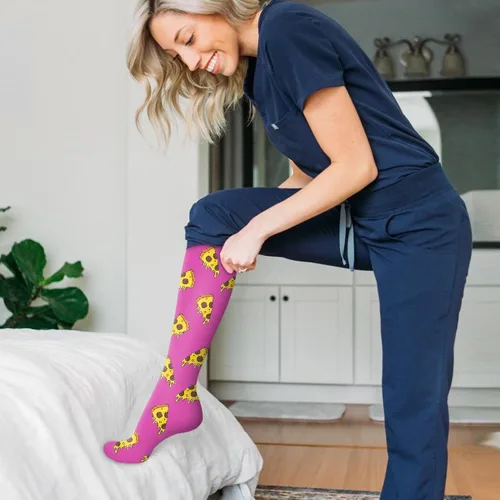 Vista 3 de COOLOVER Calcetines de compresión para mujeres y hombres, ideales para circulación, correr, atletismo, recuperación, enfermera, viajes