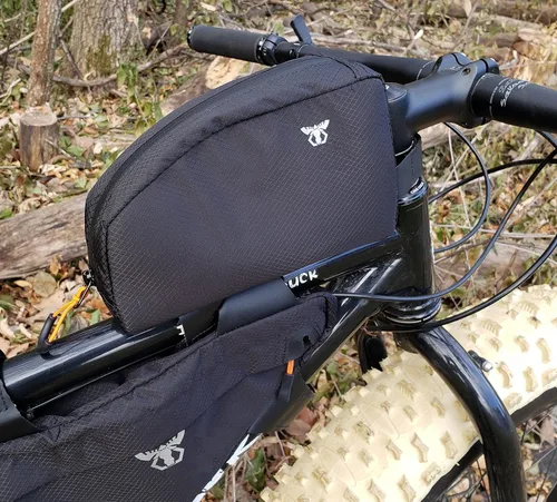 Vista 2 de Bolsa de tubo superior para bicicleta Bolsa de embalaje de bicicleta estilo tanque de combustible con fácil acceso con cremallera de 1 mano