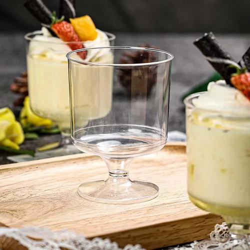 Vista 3 de DI QIU REN 120 Piezas Vasos de Postre de 5oz con Cuchara Dorada, Vaso de Plástico Transparente para Postre Parfait Aperitivo Pudín, Copas Redondas