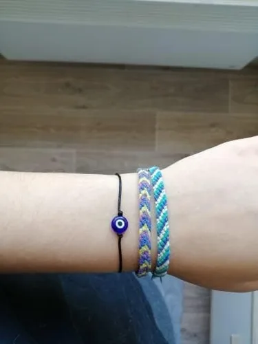 Vista 7 de RUIZHEN - Collar con dije plateado con cristal de mal de ojo, con cordón de cuero, collar con ojos azules