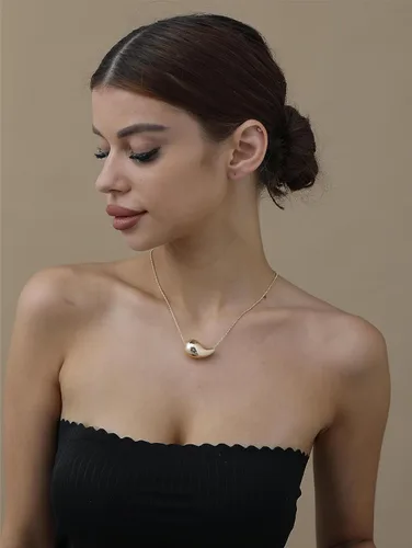 Vista 5 de Collar de gota, con forma de lágrima, chapado en oro de 14 quilates, hipoalergénico con dije de gota de agua para mujer