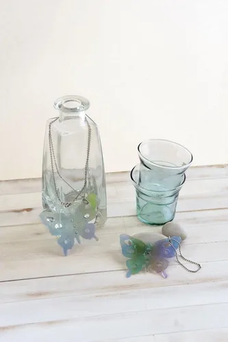 Vista 5 de Ibon Sangyo Suku-kun Nendo transparente, 7.1 oz (200 g)