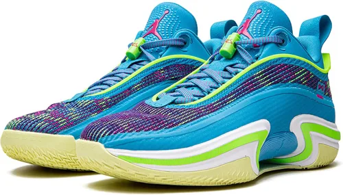 Vista 2 de Jordan Jordan 36 Low DN4195 430 Luka Doncic para hombre