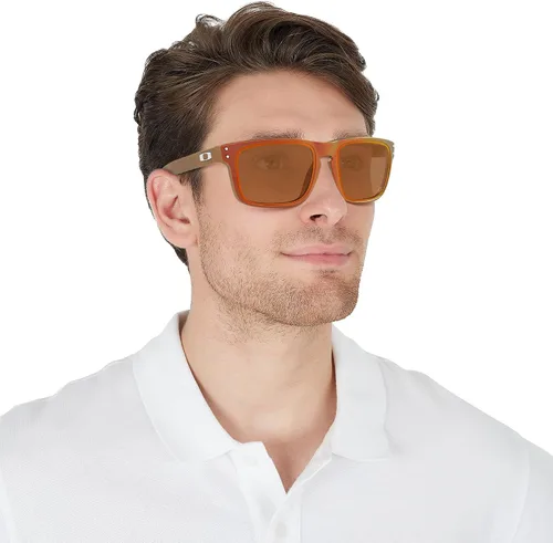 Vista 6 de Oakley - Lentes de sol cuadrados para hombre. modelo OO9102 Holbrook