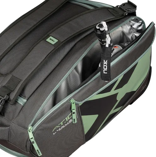 Vista 8 de Bolsa de pádel AT10 Competition Trolley Bolsa de pádel de alta capacidad para hombre Compartimento térmico NOX ThermoTech Mochila