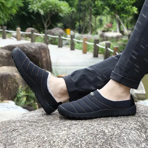 Vista 6 de UBFEN - Pantuflas cálidas de invierno para hombre y mujer con forro de felpa mullida, zapatos de casa con suela de caucho antideslizante