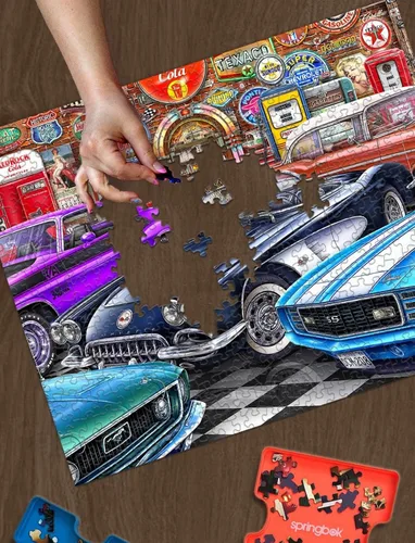 Vista 6 de Springbok Ir al cine rompecabezas de 1000 piezas para adultos con foto collage de carteles de algunas de las películas favoritas de América