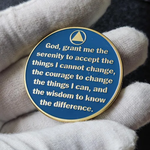 Vista 6 de Fuera de las cenizas de la adicción Phoenix Sobriety Chip AA Medallón Serenity Prayer Challenge Coin