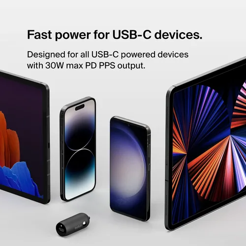 Vista 5 de Belkin Boost↑Charge™ Cargador rápido para automóvil de 30 W, diseño compacto con puerto de entrega de energía USB-C, cable USB-C a Lightning