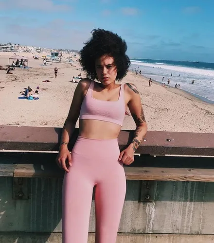 Vista 3 de TNNZEET Paquete de 3 leggings negros para mujer, pantalones de yoga de entrenamiento de maternidad suaves de cintura alta