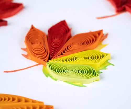 Vista 5 de Quilling Card Tarjeta de felicitación hecha a mano con hojas de follaje de otoño – Tarjeta en blanco de 6 x 6 pulgadas con sobre, verificado