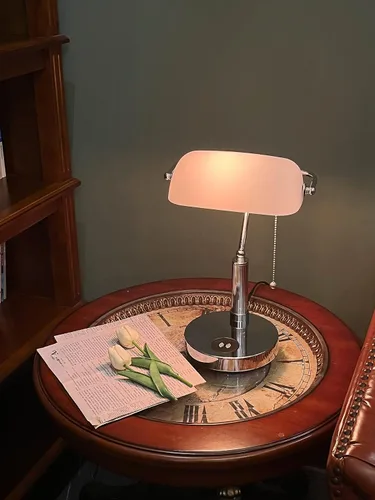 Vista 6 de FIRVRE Lámpara de Escritorio de Banquero, Lámpara de Mesa de Vidrio Blanco con Cargador Inalámbrico y Puerto de Carga 2USB, Lámpara con Interruptor