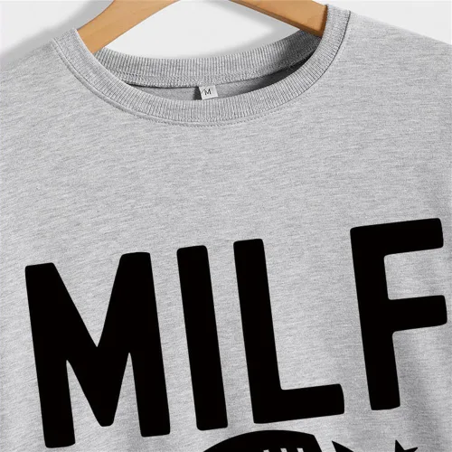 Vista 3 de MILF Man I Love Football Sudadera divertida de fútbol camiseta de fútbol americano suéter de mamá suéter de cuello redondo para mujer