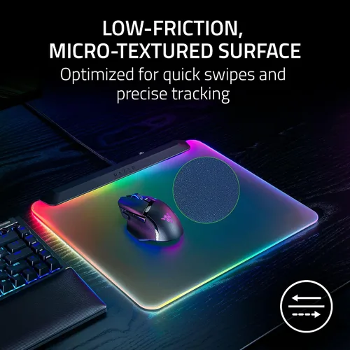 Vista 6 de Razer Firefly V2 Pro Fully Illuminated RGB Gaming Mouse Mat: Backlit Design - 15 Zone Chroma Lighting - USB 2.0 Port - Detachable USB Type C Cable