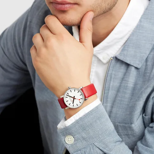 Vista 3 de Mondaine Unisex MSE.35110.LC SBB Reloj rojo de cuarzo suizo con pantalla analógica, Rojo