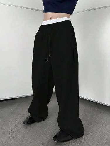 Vista 4 de OYOANGLE Pantalones holgados de pierna ancha recta con cordón en la cintura para hombre, pantalones deportivos de entrenamiento con bolsillo
