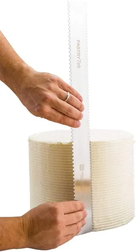 Vista 7 de Restaurantware Peine para tartas de 19.8 x 2 pulgadas, 1 peine decorativo de semicírculo, bordes surtidos de doble cara, de acero inoxidable