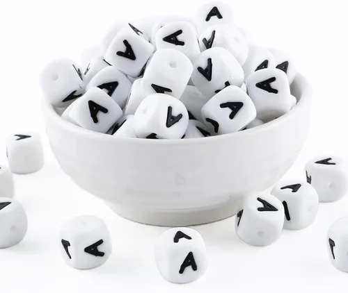 Vista 8 de Cuentas de silicona de corazón cuadrado blanco de 0.472 pulgadas, 20 cuentas de silicona con números de corazón para hacer llaveros, ideal