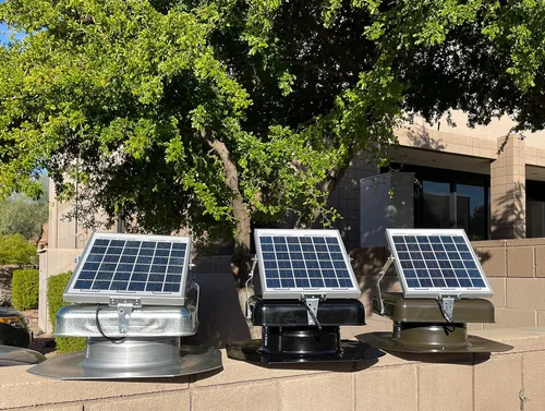 Vista 9 de Solar Mega RoofBlaster 2.0 con ventilación negra (montaje en panel solar ajustable) Ventilación solar del ático Ventilación solar de techo