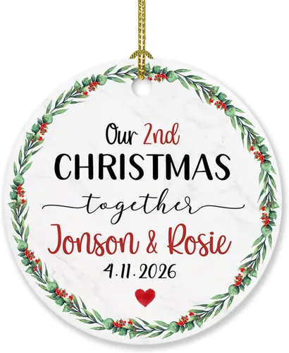 Vista 21 de Adorno de decoración de pareja juntos Navidad 2025, Adorno personalizado de nuestra primera Navidad juntos, regalo para citas, aniversario, pareja