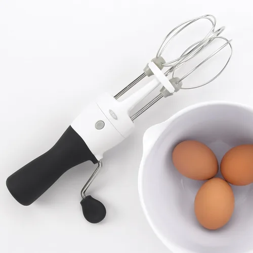 Vista 2 de OXO Good Grips – batidor de huevos.